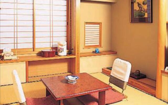 Wakaba Ryokan