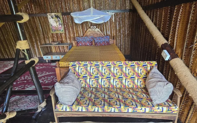 Salama & Mbuyuni Bungalows
