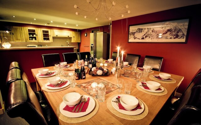 Chalet Cosmique