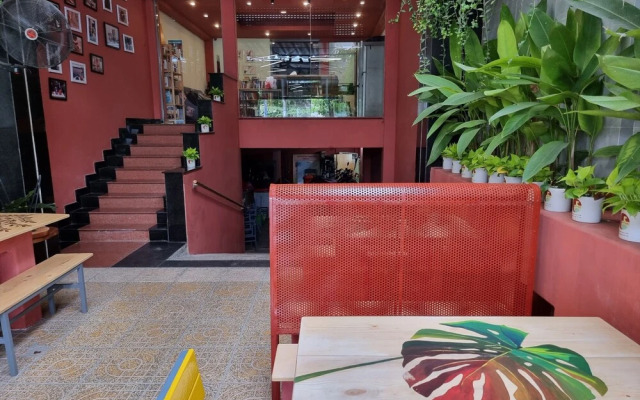 Q apaz Serviced Apartment