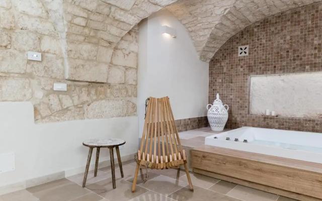 Alba Luxury Suite (Adults Only)