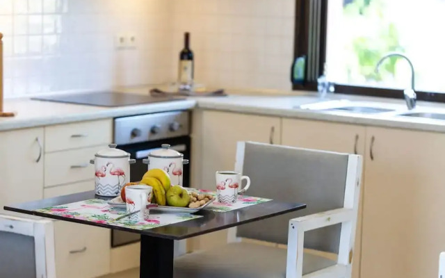 Stunning one Bedroom Apartment in Loutra