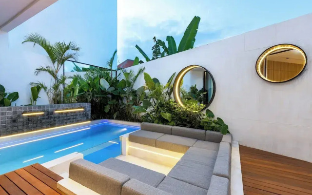 Alex Villas Complex N5