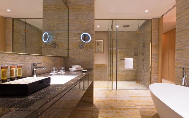 Sheraton Zhanjiang Hotel