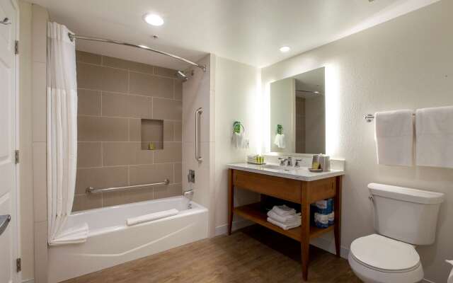 Grand Pacific Palisades