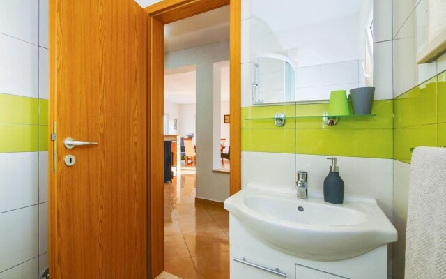 Amazing Home in Omis With Wifi and 3 Bedrooms