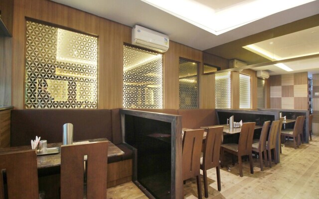 Hotel Anbu Park