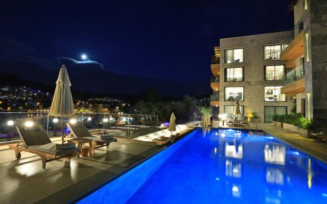 Mare Deluxe Residences & Villas