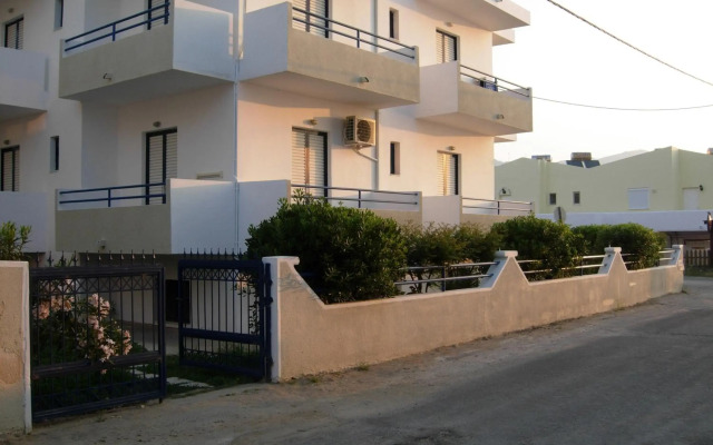 Philippos Studios & Apartments