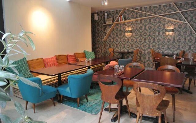 Hotel Denfert Montparnasse