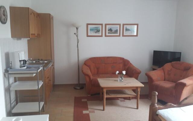 Cozy Apartment in Niehagen Germany near Baltic Sea Beach