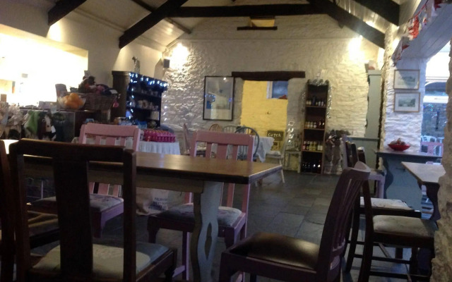 Four Seasons Bed and Breakfast