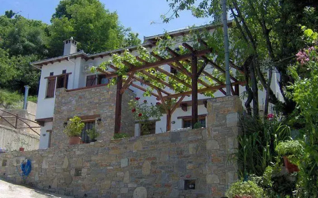 Guesthouse Choreutra