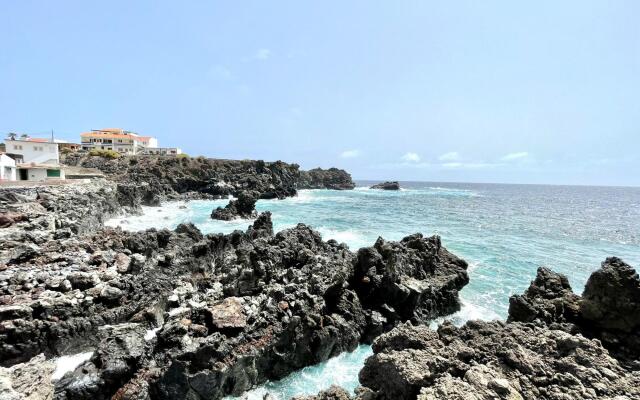 Bonito apartamento de 2 domitorios frente al mar