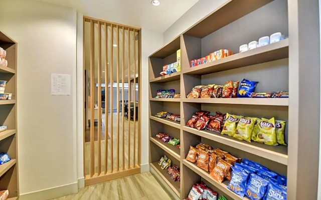 Holiday Inn Express & Suites Lehi - Thanksgiving Point