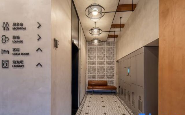 Yangzhou Slender West Lake Tongpai Hotel