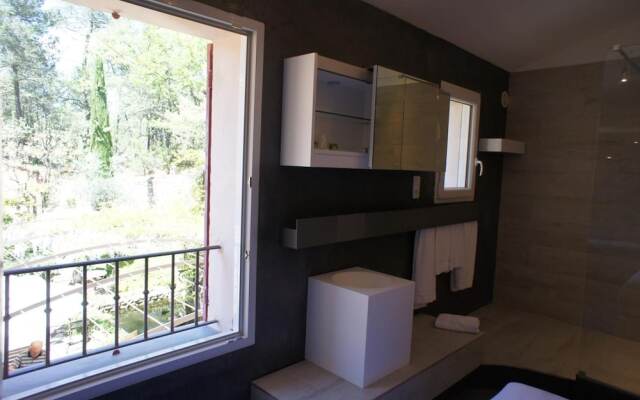 Hotel Des Pins Restaurant L'esprit Jardin