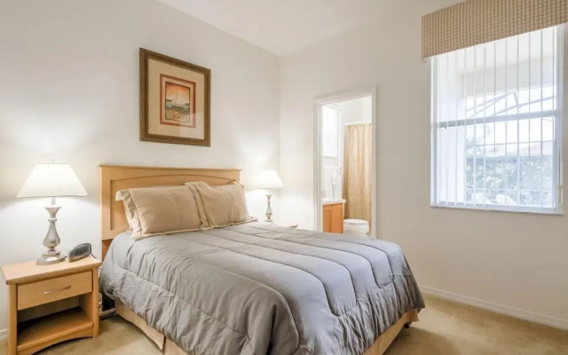Legacy Park Vacation Home