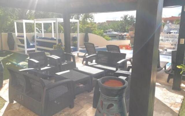 Condominium Nautica