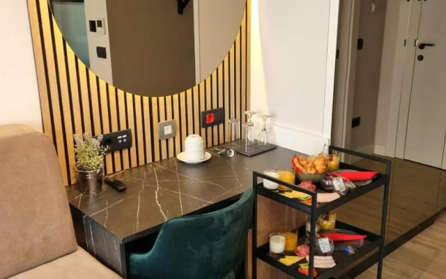 Karmel Beachway Rooms1