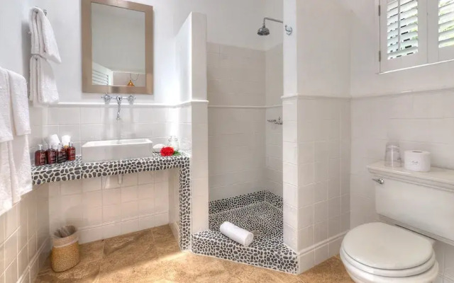 FireFly Hotel Mustique