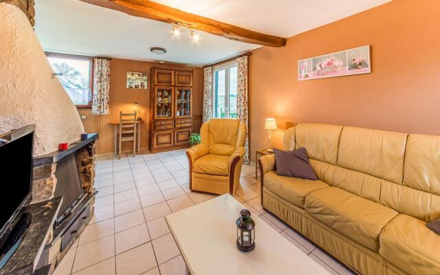 Modern Holiday Home in Lavacherie with Private Garden