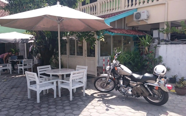 Metro Guest House