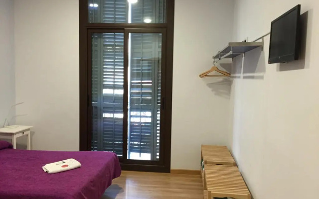 Hostal Delfos