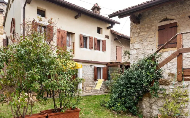 Lovely Holiday Home in Montaner With Patio