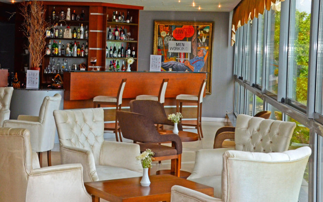 Lara Otel +12 Only Adult