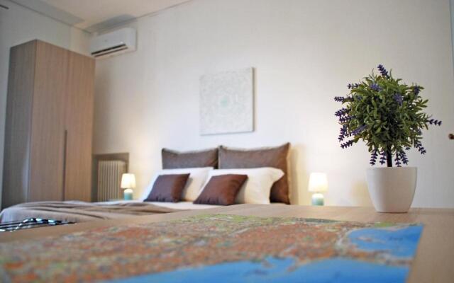 Bari Rooms Central Station