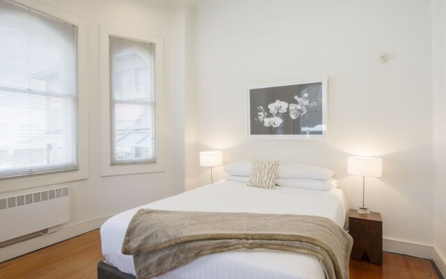 Roxburgh House Apartments
