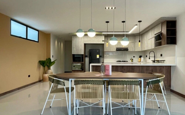 w Stunning 3BR With Terrace in Laureles