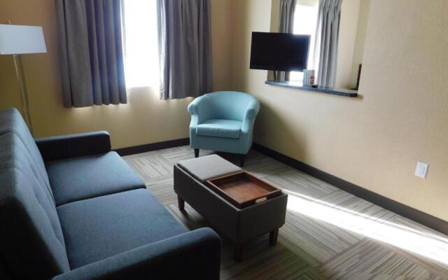 Island Suites