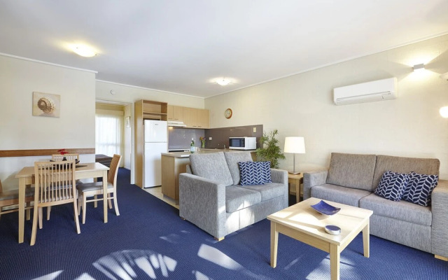 Whitecliffs Beach Resort
