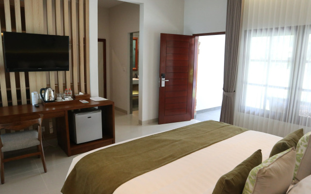 The Cakra Hotel