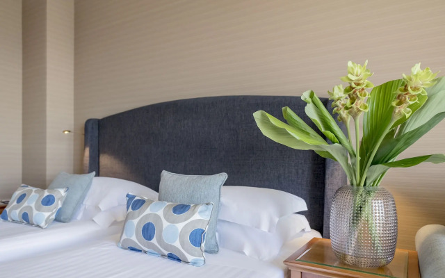 Royal Continental Hotel Naples