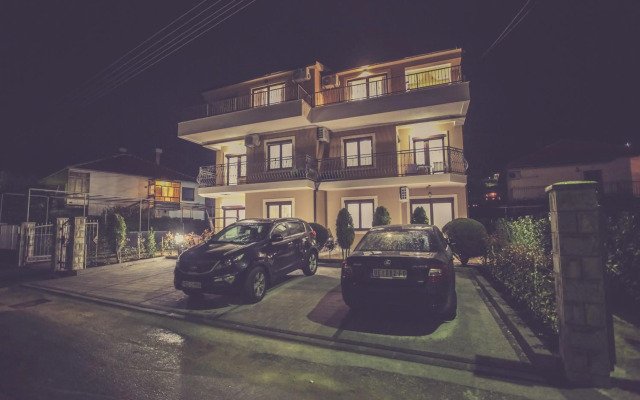 Luxury Apartments Taša