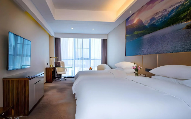 Vienna International Hotel (Wuhan Workers' Culture Palace Jiyuqiao Metro Station)