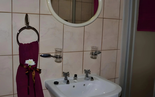 Cycas Guest House