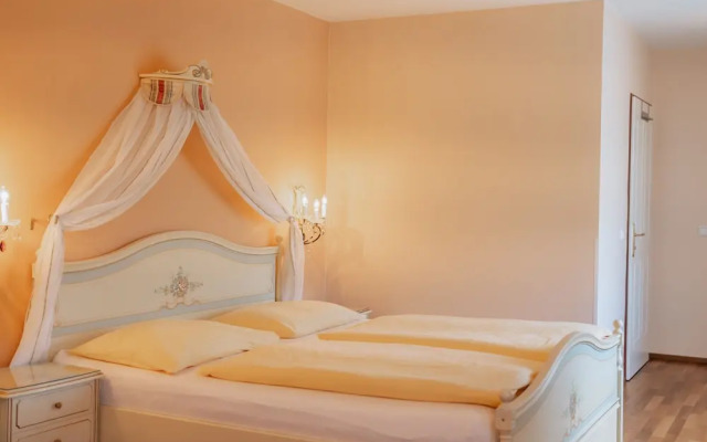 Schlossl Hotel Kindl