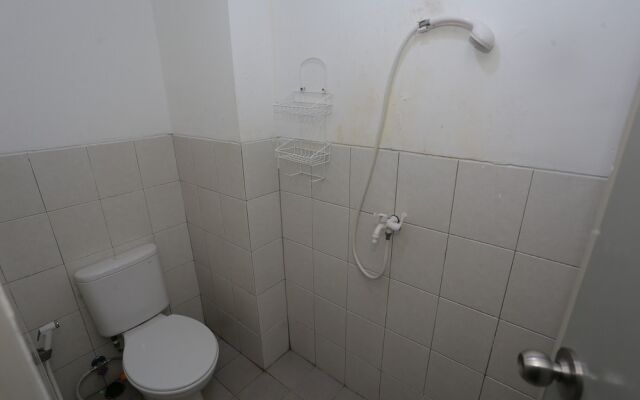 Collection O 93750 Luxury Rooms @ Urbantown Serpong