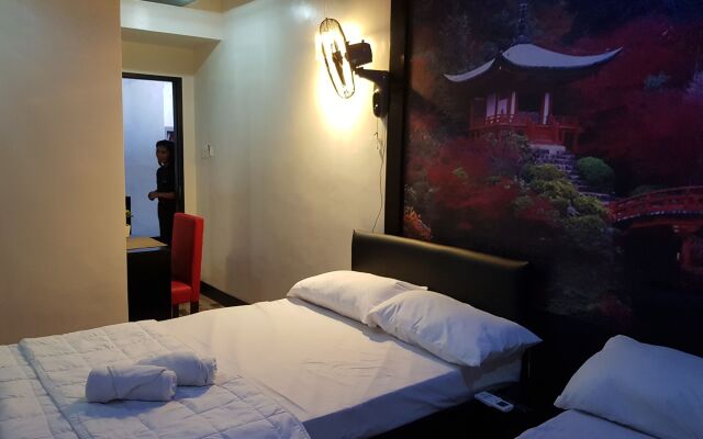 Zen Rooms Universal Suite Bed And Breakfast