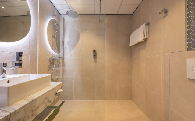 Leonardo Hotel Breda City Center