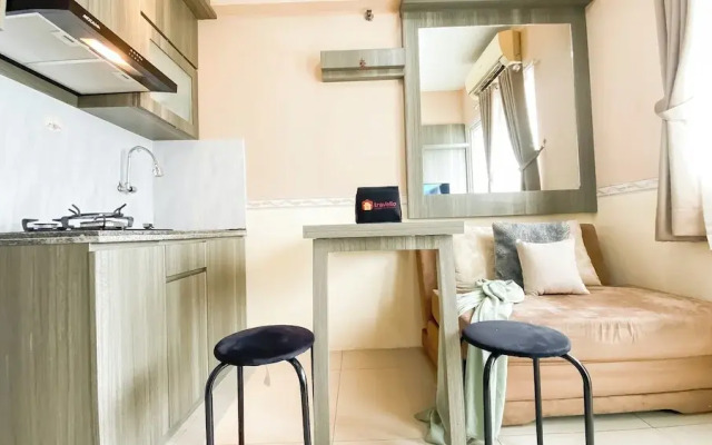 Comfy 2Br Near Mall At Green Pramuka City Apartment