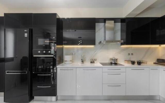 Black Diamond Residence