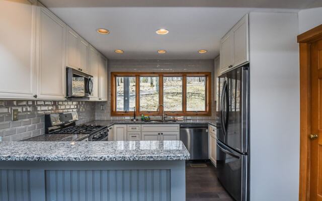 Solar Delight 5 Bedroom House