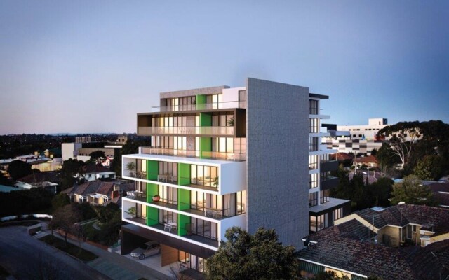 Poplar Apartments