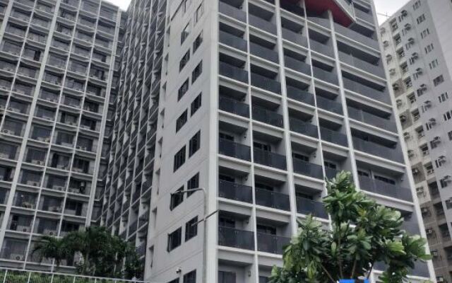 Shore Residences Mall of Asia Stays by PBYY