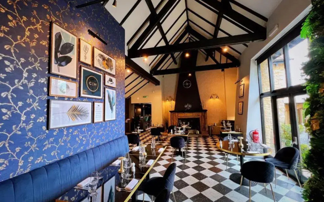 The Chesterton Hotel